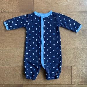 3/$10 CARTERS Baby boy pyjamas nb